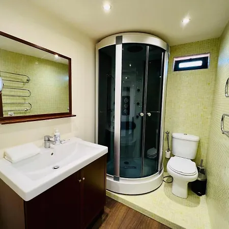 By The Sea Mindelo Pool House Vila Cha (Porto)