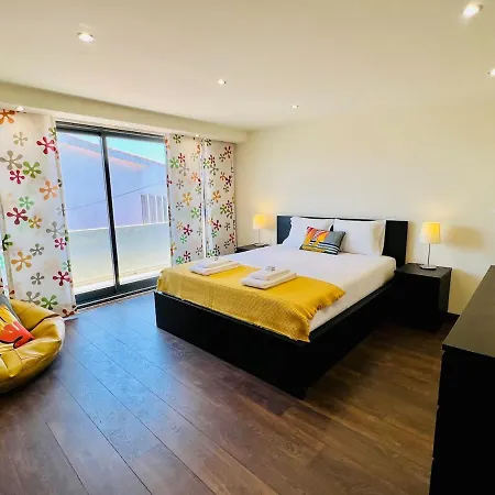 By The Sea Mindelo Pool House Villa Vila Cha (Porto)