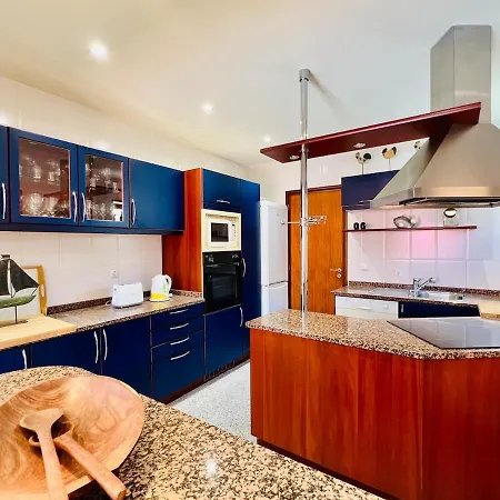 Villa By The Sea Mindelo Pool House *