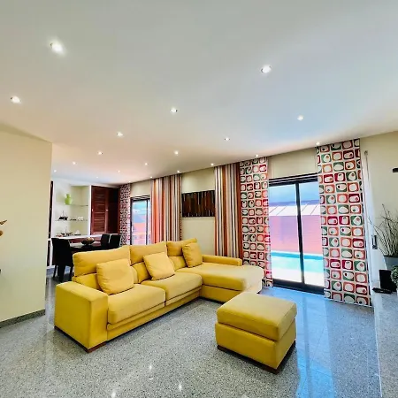 By The Sea Mindelo Pool House *