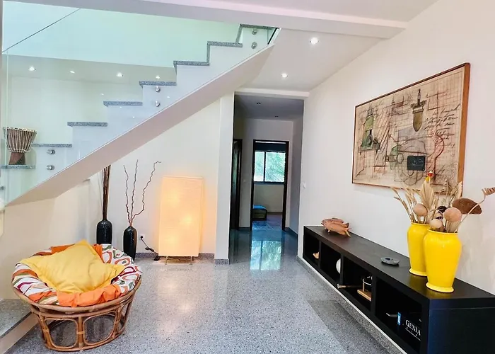 By The Sea Mindelo Pool House 빌라 Vila Cha (Porto)